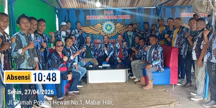 PAC IPK Medan Deli Memberi Apresiasi Kepada Polres Pelabuhan Belawan Dalam Pemberantasan Begal Dan Antisipasi Tawuran.  Medan Deli/McN  Pada hari Senin tanggal 27 April 2026 bertempat kantor sekretariat PAC IPK Medan Deli jalan rumah potong hewan.  Keluarga besar ikatan pemuda karya pimpinan anak cabang kecamatan Medan Deli telah memberikan apresiasi kepada polres pelabuhan Belawan atas pemberantasan tindak kriminal pelaku begal serta antisipasi tawuran di wilayah polres pelabuhan Belawan.  Adapun ucapakan apresiasi tersebut langsung di sampaikan oleh ketua PAC IPK Medan Deli abangnda wiwid Widodo yang didampingi oleh sekretaris abangnda Sahat Marpaung,Mpd serta bendahara abangnda G.Damanik  Dalam memberikan ucapan apresiasi kepada polres pelabuhan Belawan,ketua PAC IPK Medan Deli juga memberikan arahan kepada seluruh ranting dan sub ranting beserta ransus IPK yang ada di Medan Deli,agar bisa menjaga ketertiban dan keamanan di wilayah masing masing yang ada di wilayah kecamatan Medan Deli.  Disamping itu turut memberikan kata dari Sekretaris PAC Medan Deli abangnda Sahat Marpaung,Mpd,terkait maraknya aksi begal dan tawuran di wilayah polres pelabuhan Belawan,kita dari PAC Medan Deli tetap bersinergi dengan masyarakat yang ada di Medan Deli dalam menjaga keamanan yang kondusif dan memberikan kenyamanan bagi masyarakat,bang",  Red/Abdi