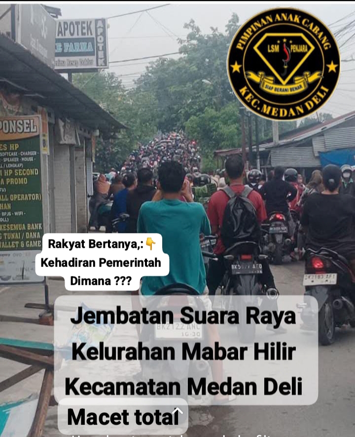 Jalan Jembatan TOL Jasa Marga Jalan suasa Raya Mabar Hilir Macet Total,Menjadi Sorotan Publik; Pemerintah dimana?  Mabar Hilir #McN  Macet total (parah) terjadi sepanjang jalan jembatan TOL Jasa Marga Jalan suasa Raya lingkungan V kelurahan Mabar Hilir arah mau ke jalan perbatasan kelurahan Tanjung mulia hilir kecamatan Medan Deli pada hari Selasa tanggal 14 July 2026,terjadi nya kemacetan parah tersebut dikarenakan tinggi nya volume kendaraan yang melintas disertai kurang besar nya jembatan TOL Jasa Marga tersebut,sehingga pada jam jam aktivitas masyarakat jalan jembatan tersebut menimbulkan kemacetan total(parah)  Hal tersebut di rasakan oleh pengendara yang melintas di jembatan TOL Jasa Marga tersebut,yang mana jika pada pagi hari banyak Kendaraan yang terjebak macet,sehingga membuat keterlambatan waktu aktivitas masyarakat yang melintas.  Terjadi nya kemacetan total(parah) di jembatan TOL Jasa Marga tersebut menjadi pusat perhatian publik, khususnya mendapatkan KRITIKAN TAJAM  dari LSM penjara PAC Medan Deli,yang mana pada waktu lalu tim LSM penjara PAC Medan Deli beserta awak media cakrawala Nusantara se-Indonesia sudah berkunjung ke pihak jasa marga belmerah yang ada di Tanjung mulia,untuk memohon pelebaran jalan jembatan TOL Jasa Marga tersebut,namun hingga kini belum juga ada tindakan pelebaran jalan jembatan tersebut.  Ketua LSM penjara PAC Medan Deli abangnda Abdurrahim Lubis wawek yang didampingi oleh sekretarisnya abangnda abdi Andana, mengatakan, permasalahan kemacetan total di jembatan TOL Jasa Marga tersebut adalah bagian tugas dari pemerintah juga,yang seharusnya terus berkoordinasi dengan pihak jasa marga belmerah,bang,"agar segera terlaksanakan pelebaran jalan jembatan TOL tersebut,dan masyarakat tidak terganggu dalam aktivitas nya sehari-hari nya ketika melintas di jalan jembatan TOL tersebut.,tapi yang kami lihat hingga kini, pemerintah diduga seakan tutup mata dengan keadaan jalan jembatan TOL Jasa Marga tersebut.  Red#AB